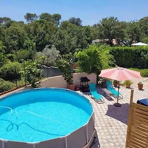 Les Pins-2 P-piscine-terrasse-prestations Roquefort-les-Pins